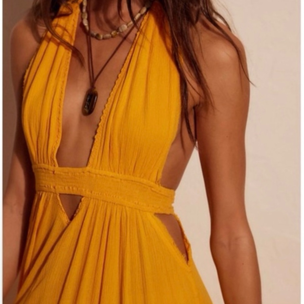 NWT Into the Sun Maxi Dress